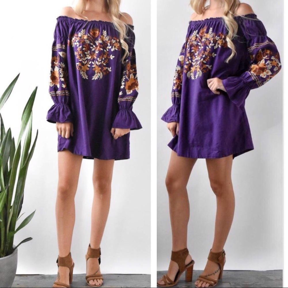 Free People Embroidered Off the shoulder Dress - Picture 1 of 8